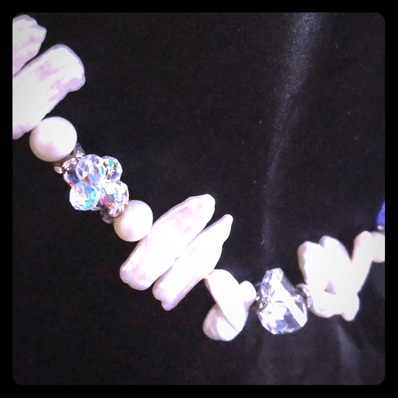 Stunning Baroque Pearl & Swarovski Necklace - Picture 3 of 6